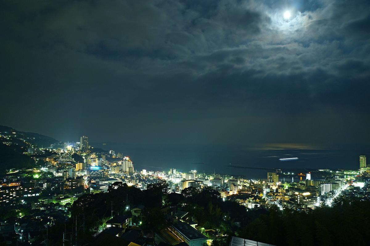 熱海の夜景